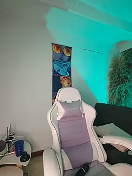 Bennuluspeach_'s Live XXX Chat