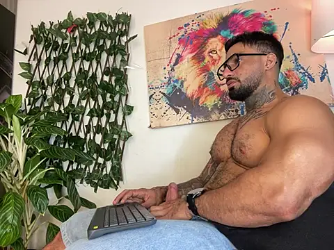 XXX chat uživo modela Miller_dominant