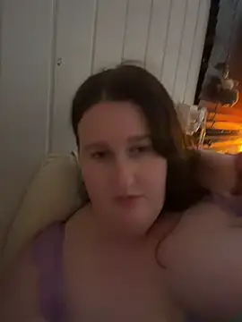 xopeachybabyn Live XXX chat