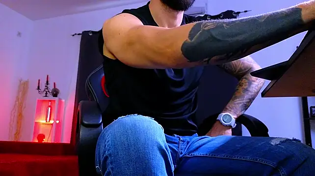 XXX chat uživo modela MightyAaron66