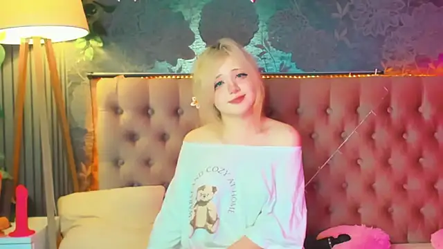 EmilyAngells' Live XXX Chat