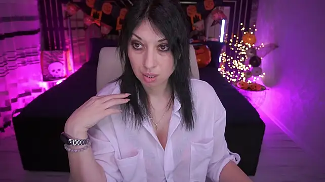 LangoriaJoy's Live XXX Chat