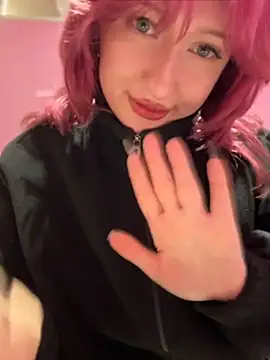 RonnieKiss Adlı Modelin Canlı XXX Sohbeti