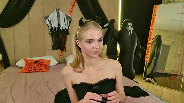4example_Chloe: онлайн-секс-чат
