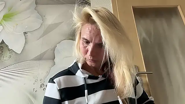 s-te-fan-i's Webcam Show