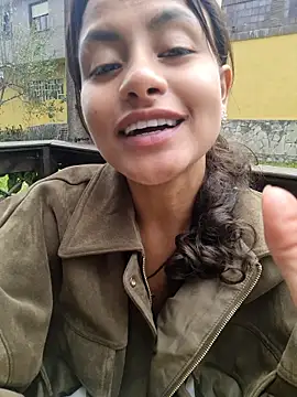 qulona Live XXX-chat