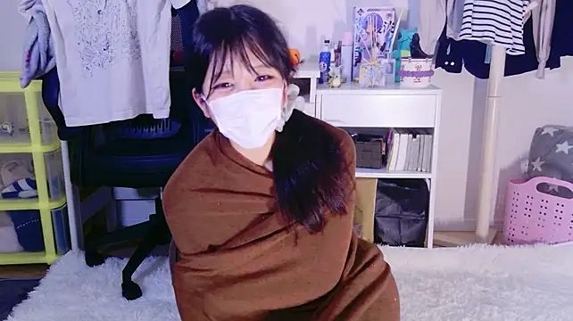 Czat XXX na żywo – Sakura_Hruno0328