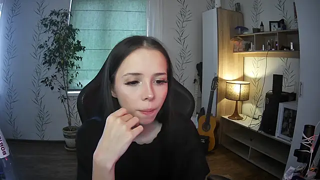 Avi_Lin's Live XXX Chat