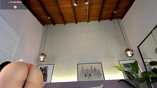 cocoamore Adlı Modelin Canlı XXX Sohbeti