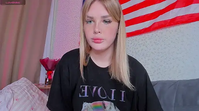 myrzilka Adlı Modelin Canlı XXX Sohbeti