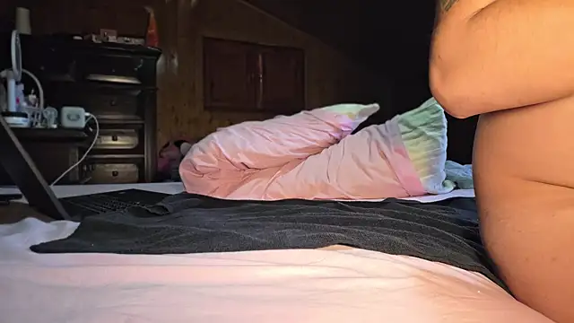 CRATOS69n Live XXX chat