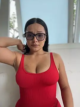 Lola_sweeet18's Live XXX Chat