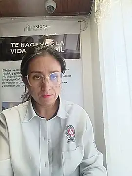 Valentina--1 Chat XXX in diretta