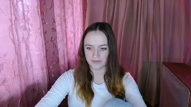 ElinaStar00 Chat XXX in diretta