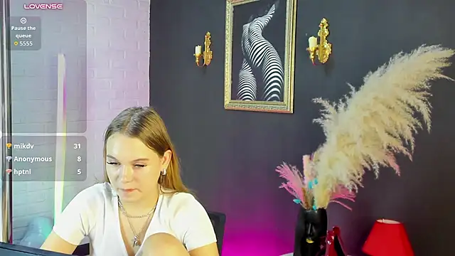 LilaReyn Live XXX chat