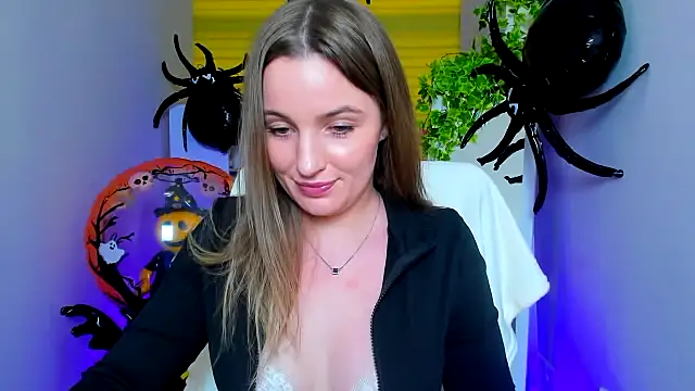 Mila-moon's Live XXX Chat
