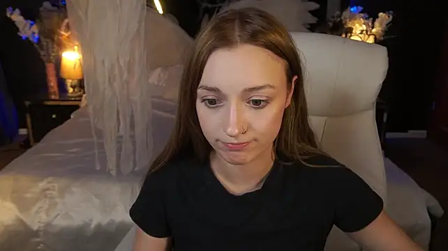 LizzaMoonn – Naživo XXX chat