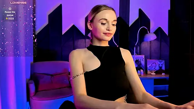 Chat +18 de Mila__Lux ao vivo