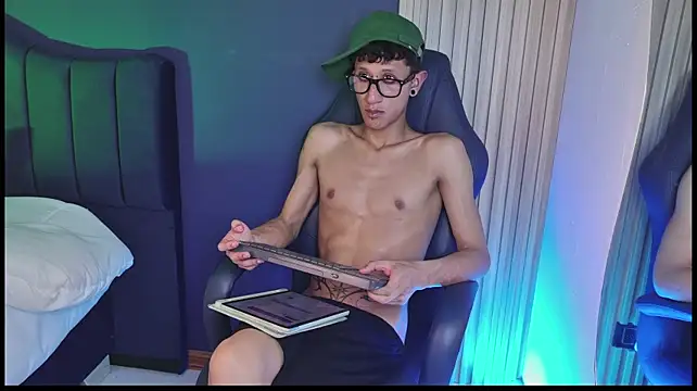 Chatroom XXX en direct de Only_Dko_
