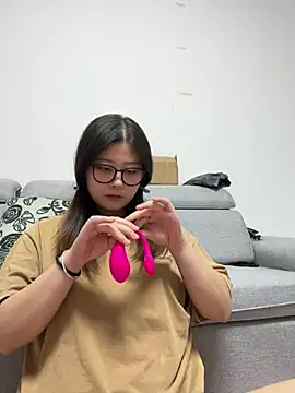 Mu-Mu520 Adlı Modelin Canlı XXX Sohbeti