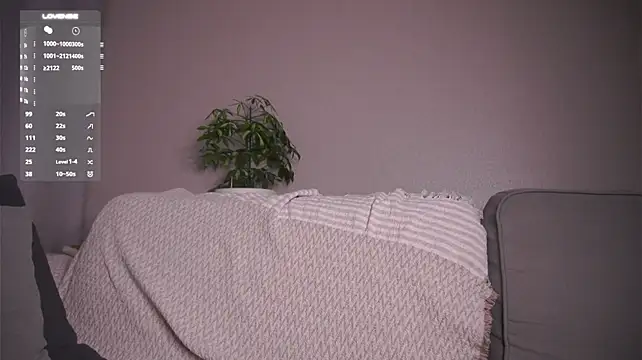 LinnHigh's Live XXX Chat
