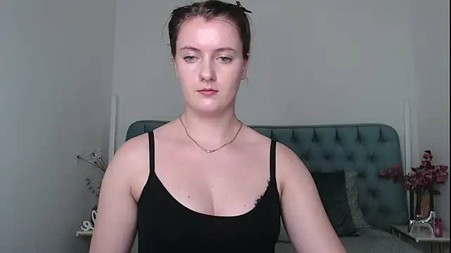 Chat XXX en directo de Blush_flowwer