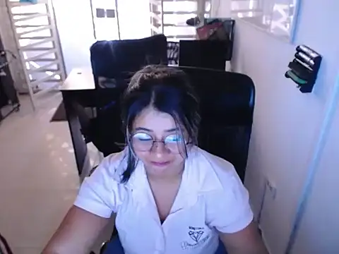ashley_latina02 Obrolan Langsung XXX