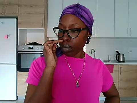 MasterIndigo's Live XXX Chat