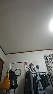 07YUKIO Show in webcam