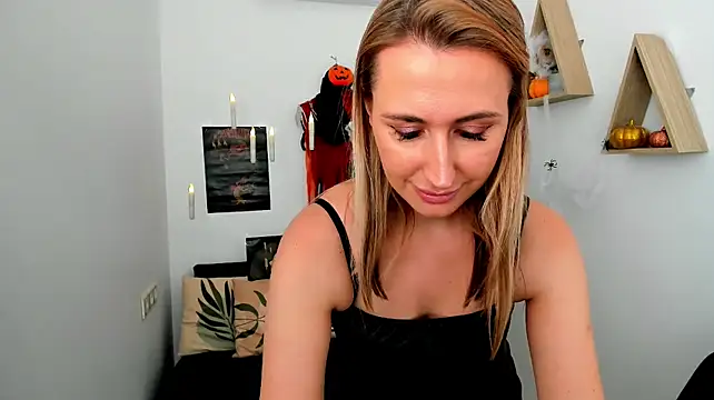 PassionGlow's Live XXX Chat