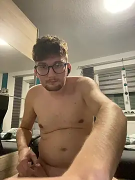 Stefan4513 Live XXX-Chat