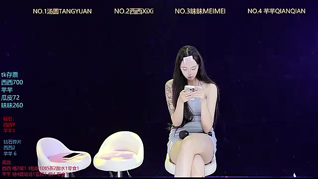 XZJJ-008's Live XXX Chat