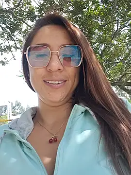 VALERY-94 live XXX chat