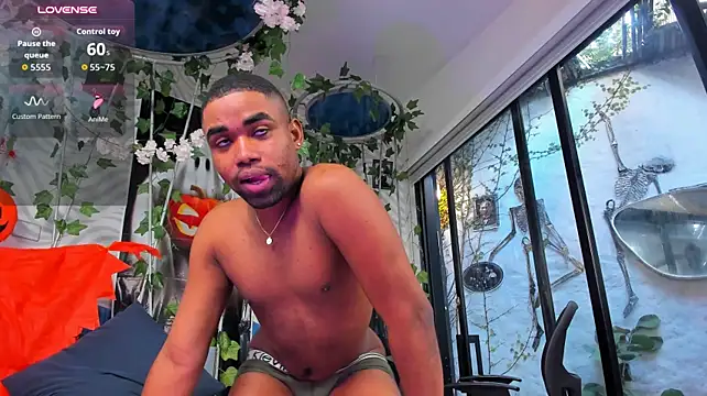 AidenRoss_ live XXX chat