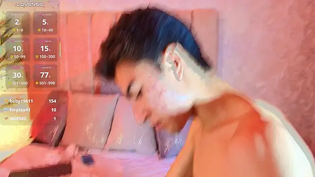 Kevin_Blaze Adlı Modelin Canlı XXX Sohbeti