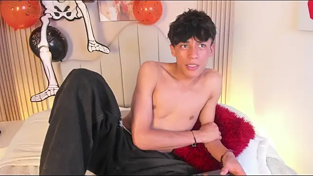 Im_Tian_ live XXX chat