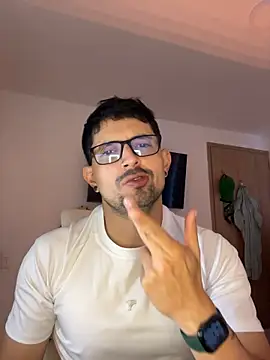 Chat XXX ao vivo de TroyeKnight