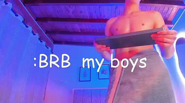  צ'אט XXX בשידור חי של IM_DAREN