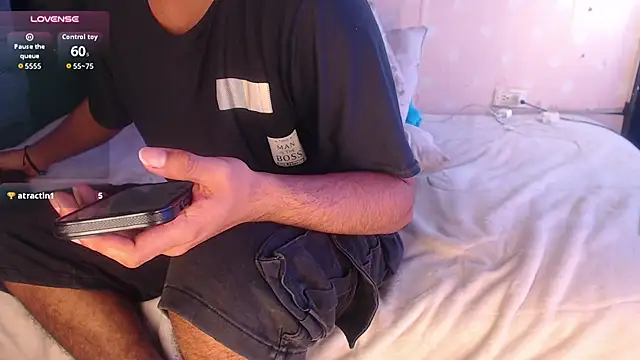 צ'אט XXX בשידור חי של felipecams