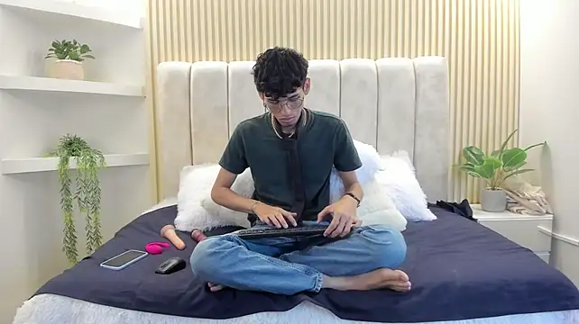 Ethan_Kay live XXX chat