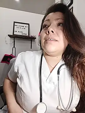 Онлайн чат XXX SARA_21-