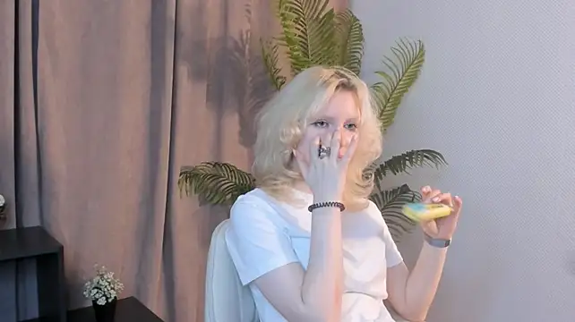RaymondMartineze Live XXX-chat