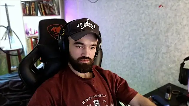 _Serious_Man – Naživo XXX chat