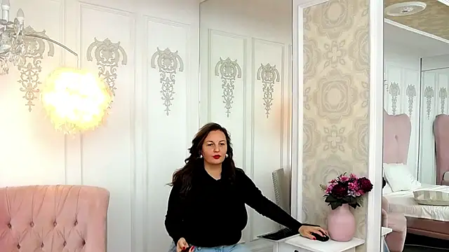 JudithCombs' Live XXX Chat