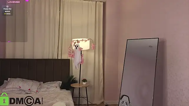 EvaHamilton's Live XXX Chat