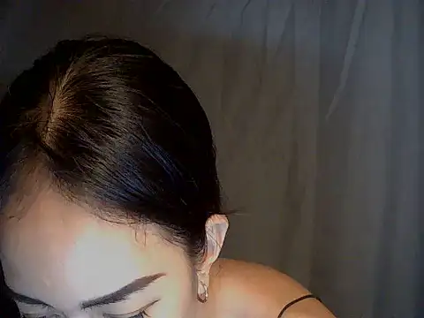 Chat +18 de XXnaughty_08XX ao vivo