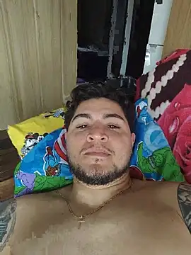 Chat +18 de juniorsts2109 ao vivo