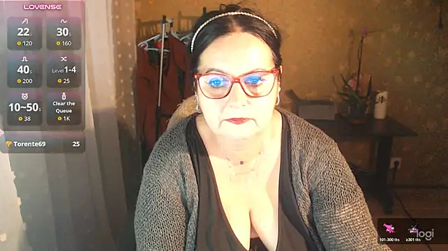 exiMIlf Chat XXX live