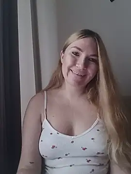 KisaVixen's Live XXX Chat