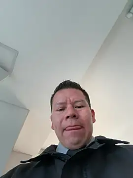 Manu0586 Pertunjukan Webcam
